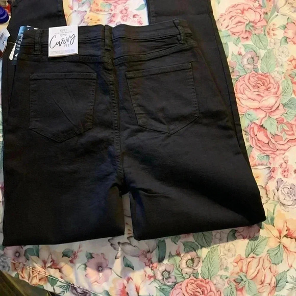Curvy Fut Skinny Women’s Jeans Size 13 - Picture 6 of 7